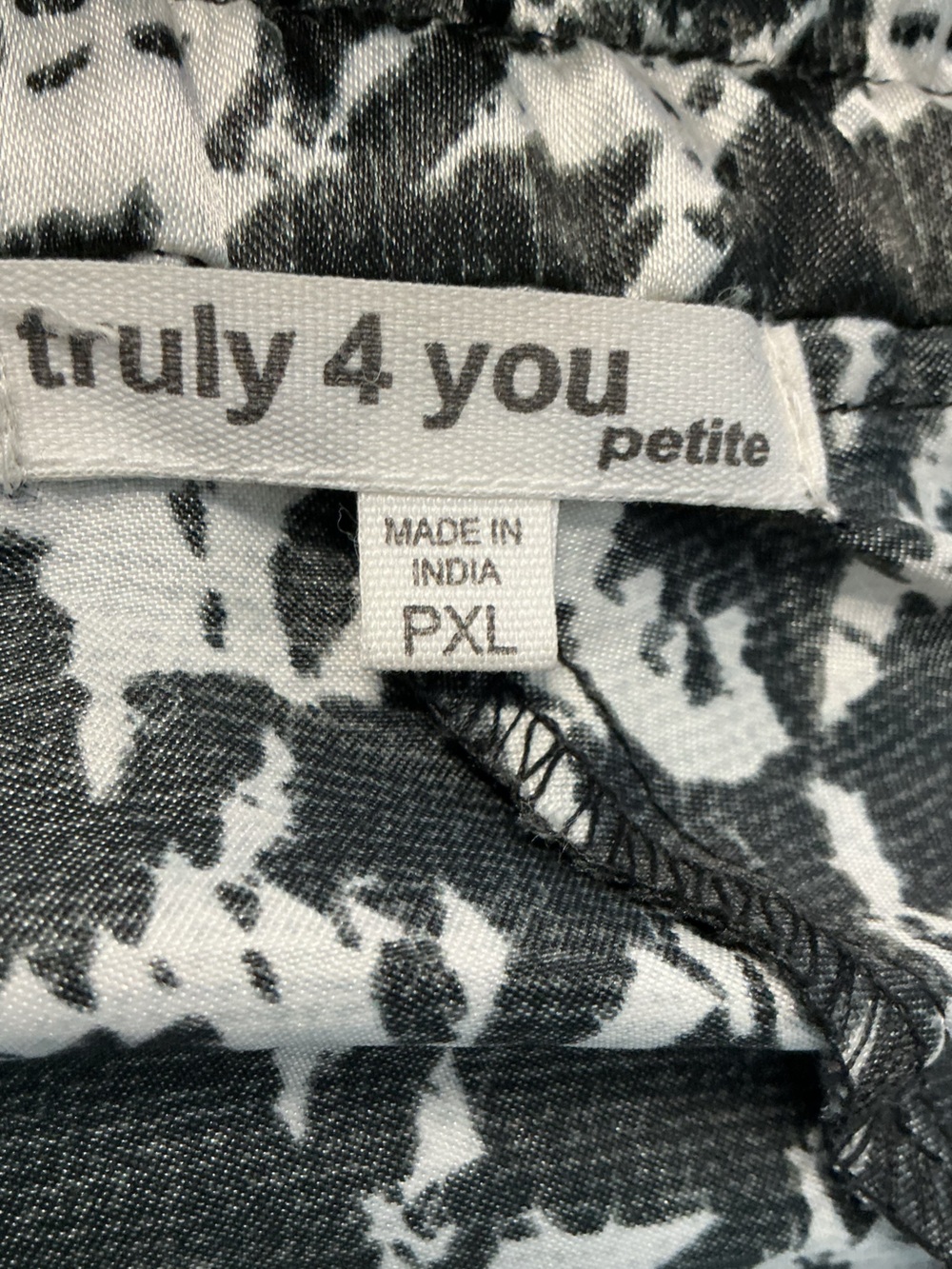 Truly 4 You High-Waist Houndstooth Women’s Midi Skirt Office Chic Skirt EUC- PXL - Picture 10 of 13